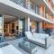 Docklands Luxury Two Bedroom Apartments