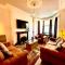 Anchored Homely Apartment in Historic Centre
