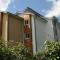 Trendy Ensuite Rooms, PENRYN - SK