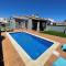 Casa en L Escala con piscina y WIFI free