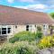 Underhill Holidays - Underhill Holiday Cottage