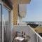 4 Bay View Court