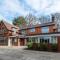 The Manor - Large Luxury home in Bournemouth - Sleeps 12+