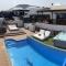 Villa 64, Vista Lobos, private heated pool x jacuzzi, Playa Blanca