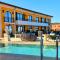 Luxury Beach Villas - Mineral Pools & SPA