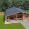 Aspen Lodge, Amazing New Log Cabin with Hot Tub - Sleeps 6 - Felmoor Park