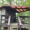 Unique off Grid Tree-House Stay in oak woodland