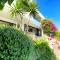 Svolis Beachhouse - Villa Set in a Beautiful Bay