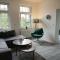NEU! Design Apartment mit Grill & Balkon - Kingsize - Kaffee - Netflix in allen Schlafzimmern