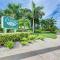 Longboat Key Cedars Beach House-Pet Friendly-2 Minute To The Beach