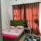 Roomstay in Putrajaya (Female only/Queen bed) - Housity
