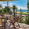 SEAFRONT PRIVILEGE HOUSE Nikiti Beach