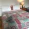 City centre rooms Abercorn road ltd free parking free WiFi - Housity