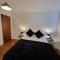 Luxury Penthouse City Centre Apartment (Sleeps 4)