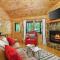 NEW Ultimate Cozy Cabin in Ellijay - Near Town!