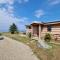 Byre Cottages & Log Cabin