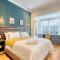 Hampton Collection - Charming 1 or 2 Bedroom Serviced Apartment with Pool