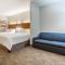 Holiday Inn Express & Suites Kearney by IHG