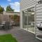 Brand new 3 bed villa-private courtyard walk shops