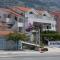 Apartments with parking space Makarska - 6696