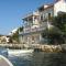 Apartments by the sea Zaklopatica, Lastovo - 8346