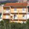 Apartments by the sea Podgora, Makarska - 4332