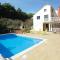 Seaside apartments with a swimming pool Lumbarda, Korcula - 4404