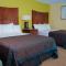 Sullivan Trail Inn & Suites