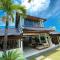 Villa Ruby - 3 Bedroom private Villa with a pool