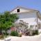 Apartments with parking space Palit, Rab - 14610