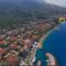 Villa LUCY Tucepi, beachfront