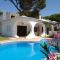 Charming 3-Bed Villa with pool in Olhos de Agua