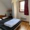 "Ressourcez-vous au BOIS DE LA REINE" Plusieurs appartements du 4 personnes 1 chambre au 8 personnes en duplex 3 chambres