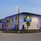 Days Inn & Suites by Wyndham Greater Tomball