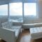 Luxury 8th Floor Apartment with Stunning Views