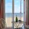 Magenta - A stunning Seafront house with lovely and uninterrupted Beach Views - Aldeburgh Coastal Cottages