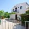 Apartments with parking spaces Rogoznica - 17318