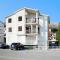 Apartments with parking space Baska, Krk - 19199
