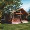 Strathisla - Luxury Two Bedroom Log Cabin with Private Hot Tub & Sauna