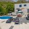 Family Holiday Home Nest