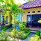 Lakromo Amed Homestay