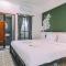 V1 Room Hotel