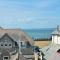 Lovely big 3 bedroom maisonette close to the beach