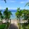 Private beachfront house with ocean view and direct reef access