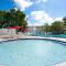 Baymont by Wyndham Orlando Lake Buena Vista South