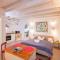 RAFAEL Rooms & Apartments Old Town by DuHomes