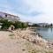 Apartments by the sea Mandre, Pag - 4101