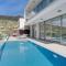 Luxury Villa Bianca by Holiday Rental Madeira