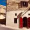 300yr old, self catering, tiny house in Victoria Centre, Gozo