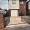 Entire -4 Bedrooms Detached House with Driveway